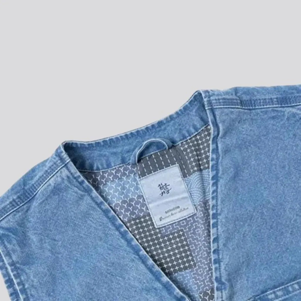 Light-wash regular jean vest for men