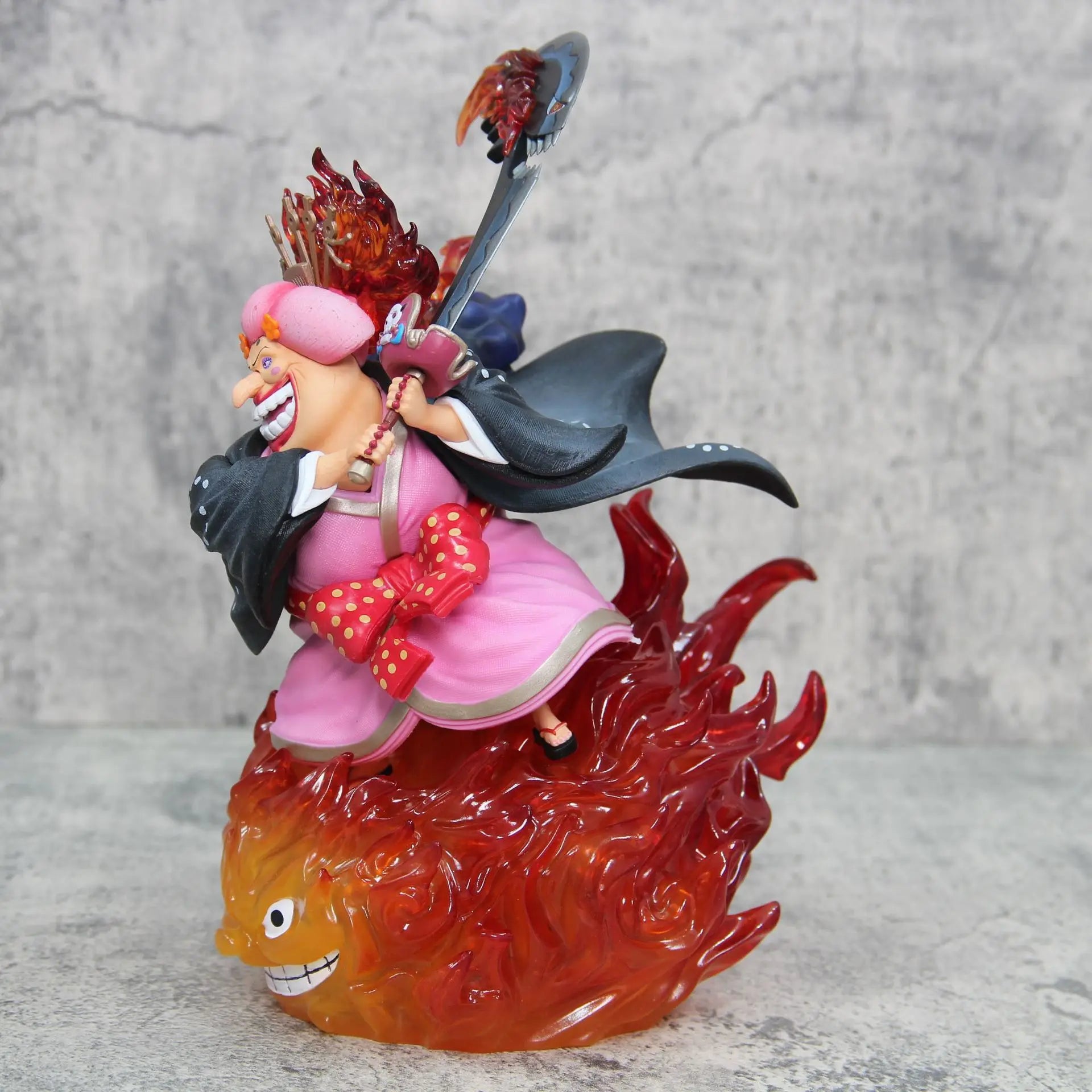 28cm One Piece Figure Charlotte Linlin Anime Figures Big Mom Figure With Light PVC GK Statue Model Doll Collection Toys Gifts