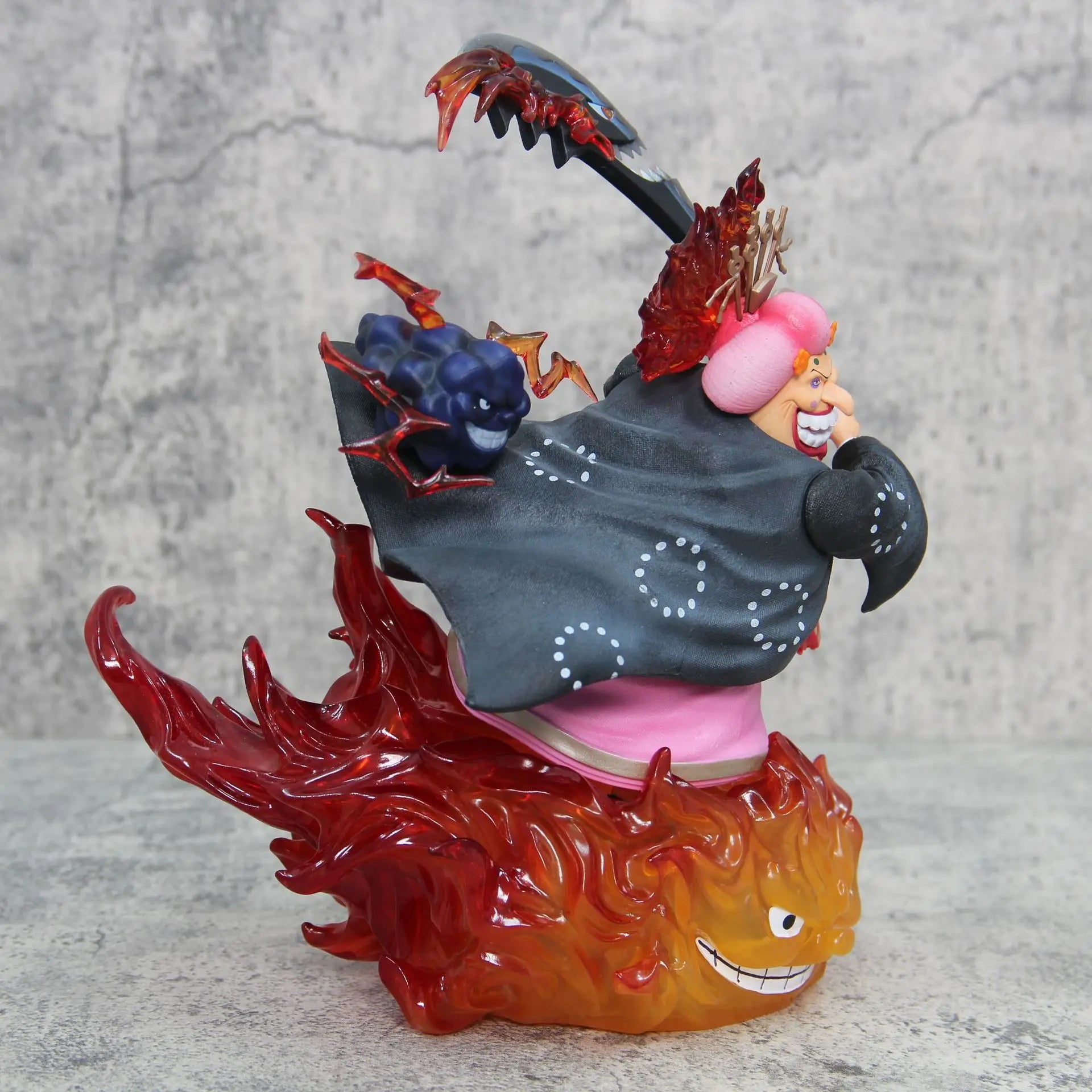 28cm One Piece Figure Charlotte Linlin Anime Figures Big Mom Figure With Light PVC GK Statue Model Doll Collection Toys Gifts