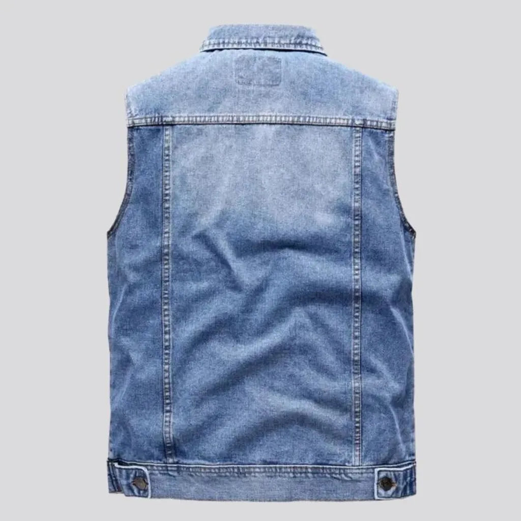 Regular men's jean vest